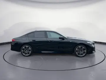 BMW 520i M Sportpaket Navi Tempom.aktiv Standheizung
