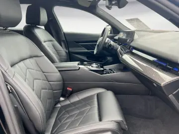 BMW 520i M Sportpaket Navi Tempom.aktiv Standheizung