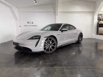 PORSCHE Taycan Kreide Beifahrer Display Perf. Battery