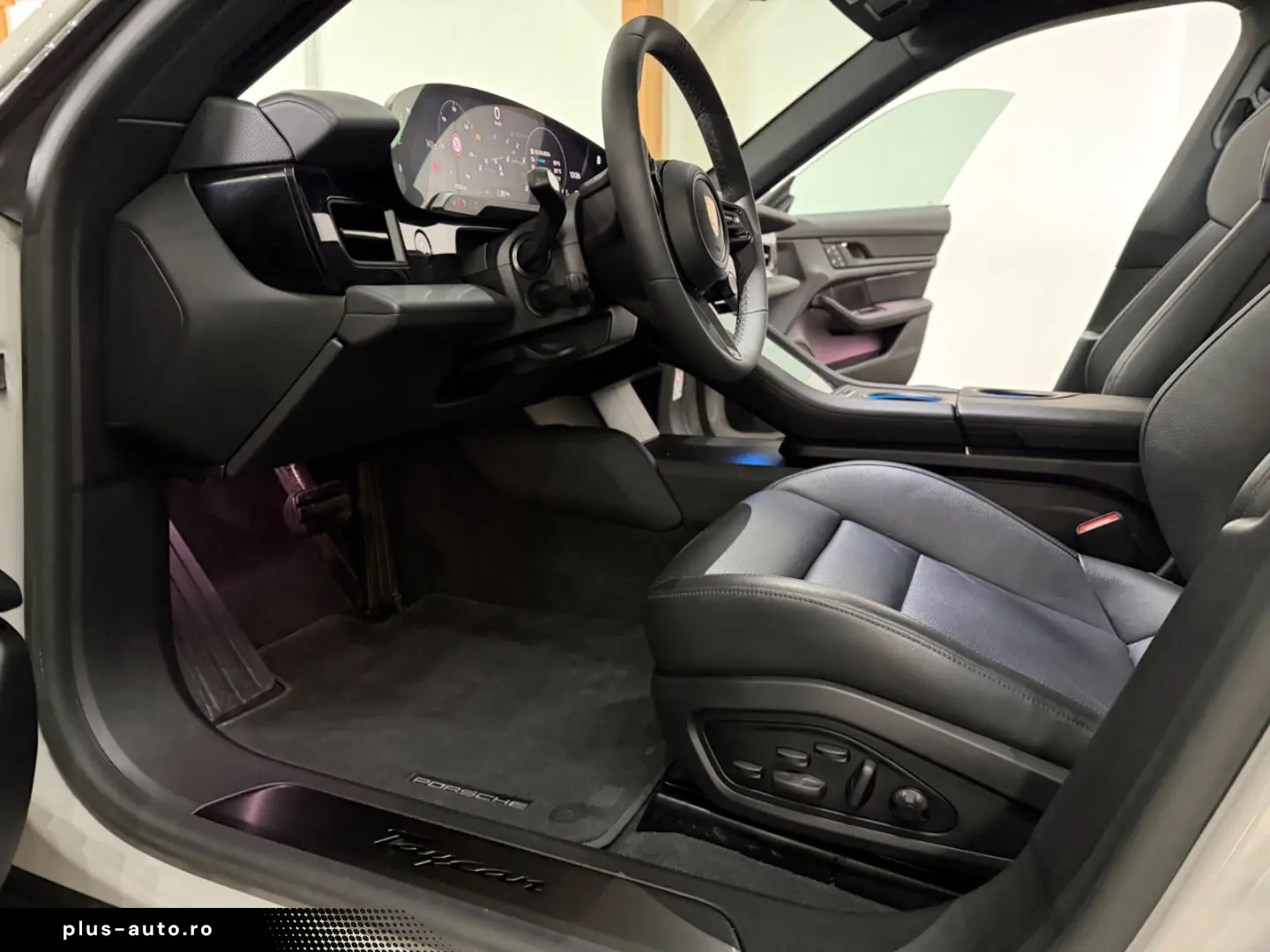 PORSCHE Taycan Kreide Beifahrer Display Perf. Battery