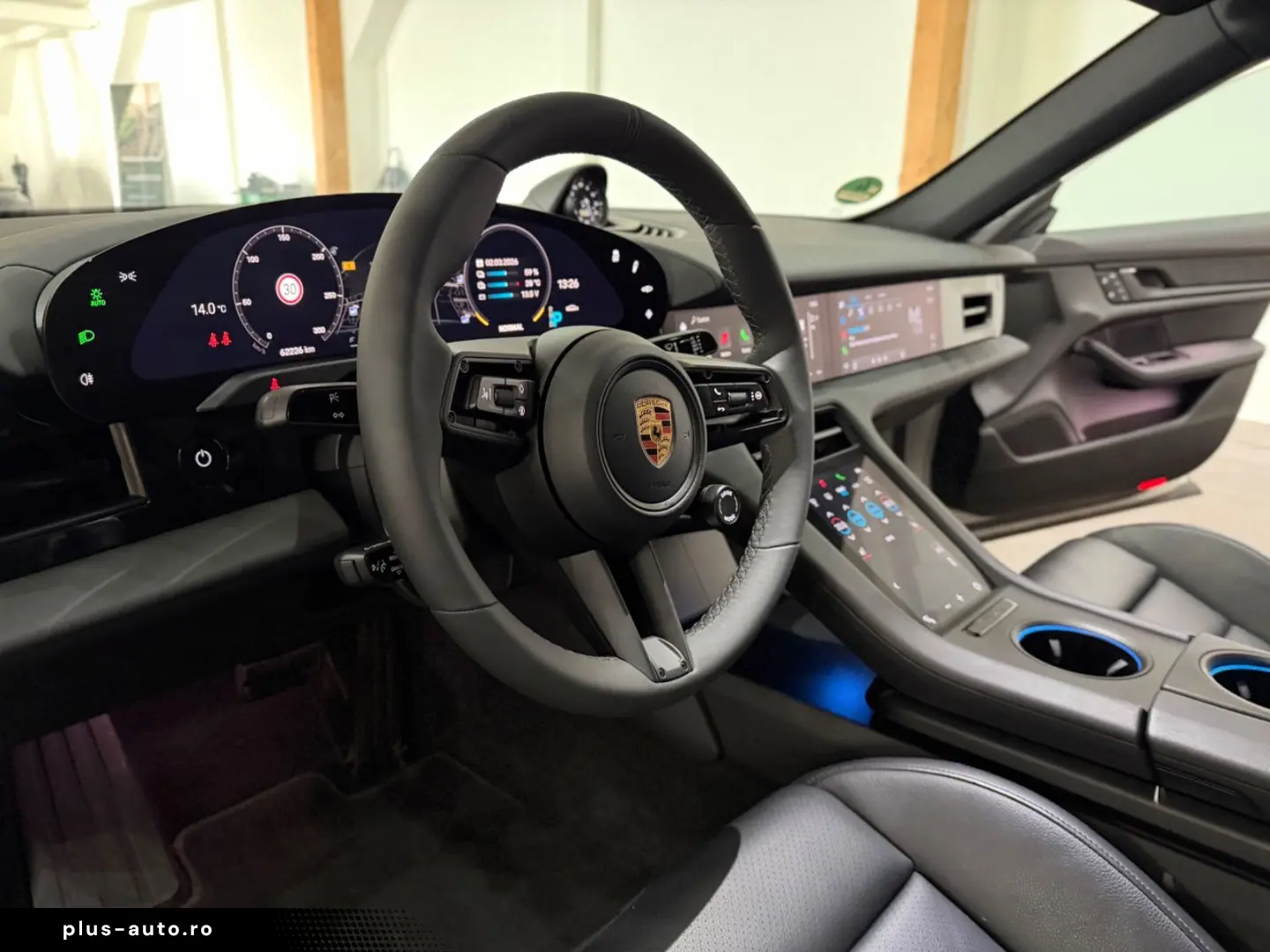 PORSCHE Taycan Kreide Beifahrer Display Perf. Battery