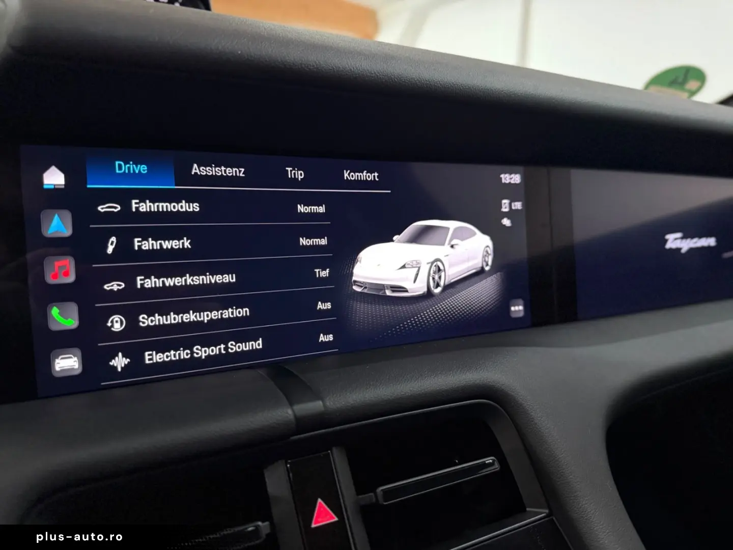 PORSCHE Taycan Kreide Beifahrer Display Perf. Battery