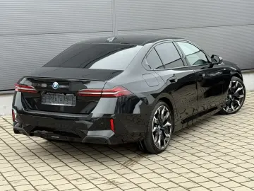 BMW 550e Lim. xDrive M Sport Pro Pano B&W 360  HUD