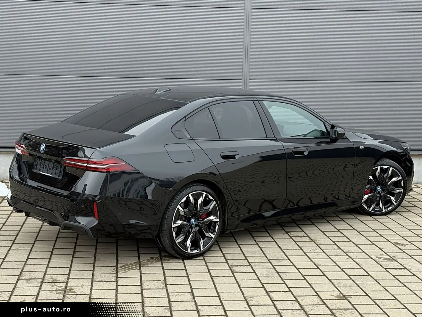 BMW 550e Lim. xDrive M Sport Pro Pano B&W 360  HUD