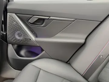 BMW 550e Lim. xDrive M Sport Pro Pano B&W 360  HUD