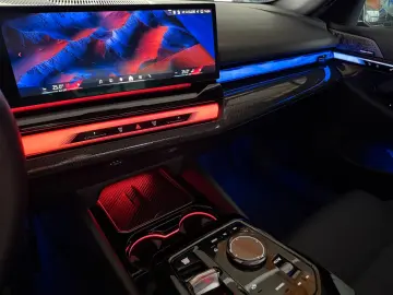 BMW 550e Lim. xDrive M Sport Pro Pano B&W 360  HUD