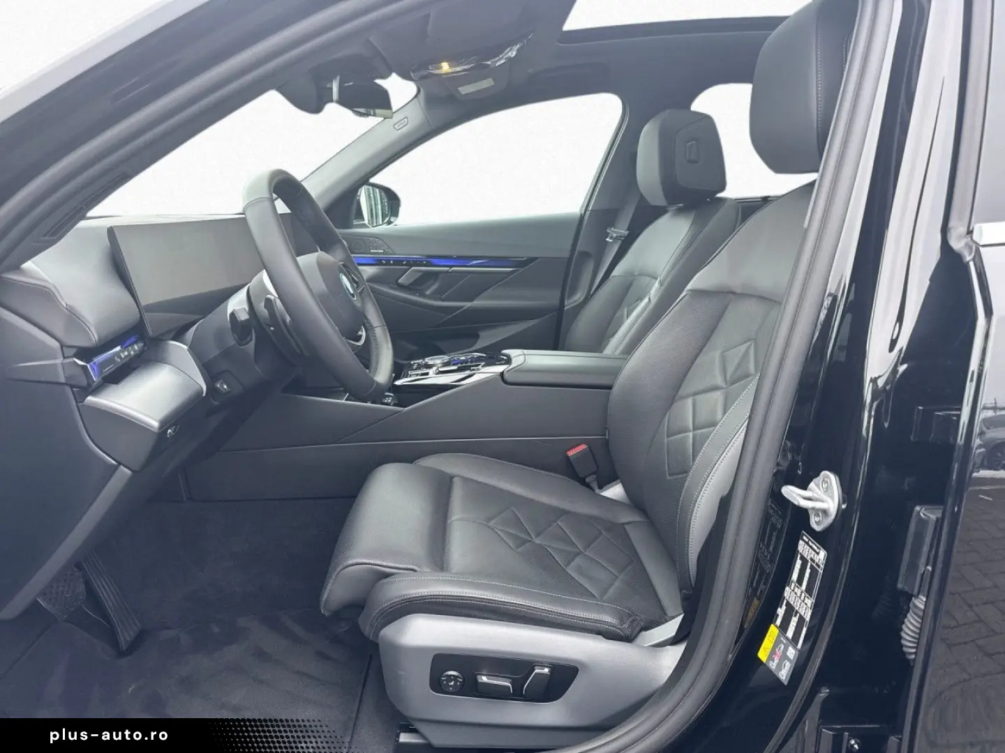 BMW 550e xDrive PANO ALED HK KlimaSitze Memory 19