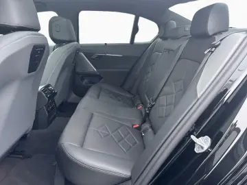 BMW 550e xDrive PANO ALED HK KlimaSitze Memory 19