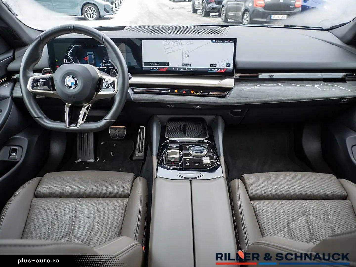 BMW 520i M-Sport Pro NAVI ACC HUD SITZBELÜFTUNG PANO