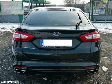 Ford Mondeo 2.0 TDCI PowerShift Titanium