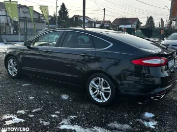 Ford Mondeo 2.0 TDCI PowerShift Titanium