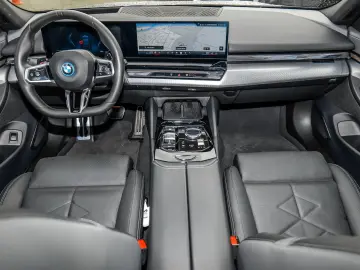 BMW 550e xDrive M Sport Pro DA Prof Pa Prof Pano H K