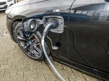 BMW 550e xDrive M Sport Pro DA Prof Pa Prof Pano H K