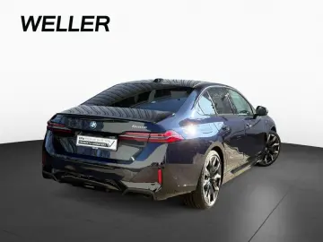 BMW 550e xDrive M Sport Pro DA PA-Prof B&W Pano 21