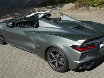 Corvette C8 LT3 Convertible 70 Years German First Delivery