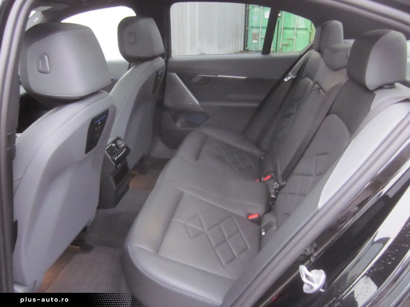 BMW 550e xDrive M SPORT LC PROF LEDER PANO ALARM  HI