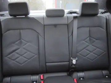 BMW 550e xDrive M SPORT LC PROF LEDER PANO ALARM  HI