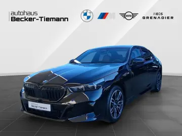 BMW 520d M Sport Pro IconicGlow DrivAss  ParkAss   S