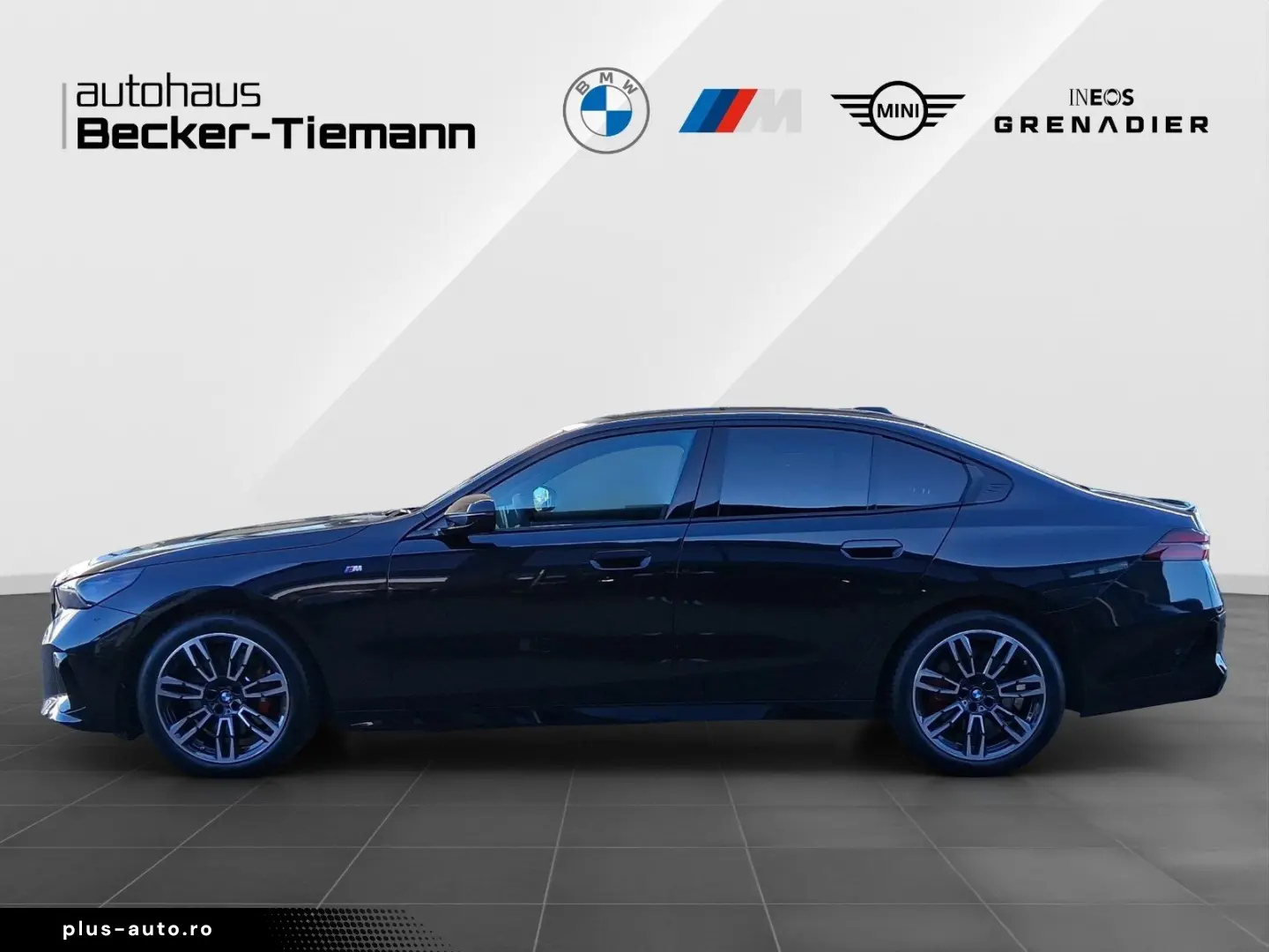 BMW 520d M Sport Pro IconicGlow DrivAss  ParkAss   S