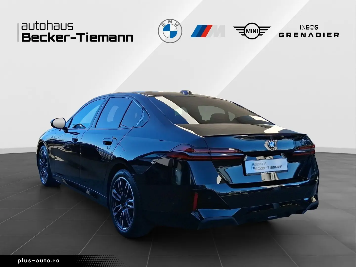 BMW 520d M Sport Pro IconicGlow DrivAss  ParkAss   S