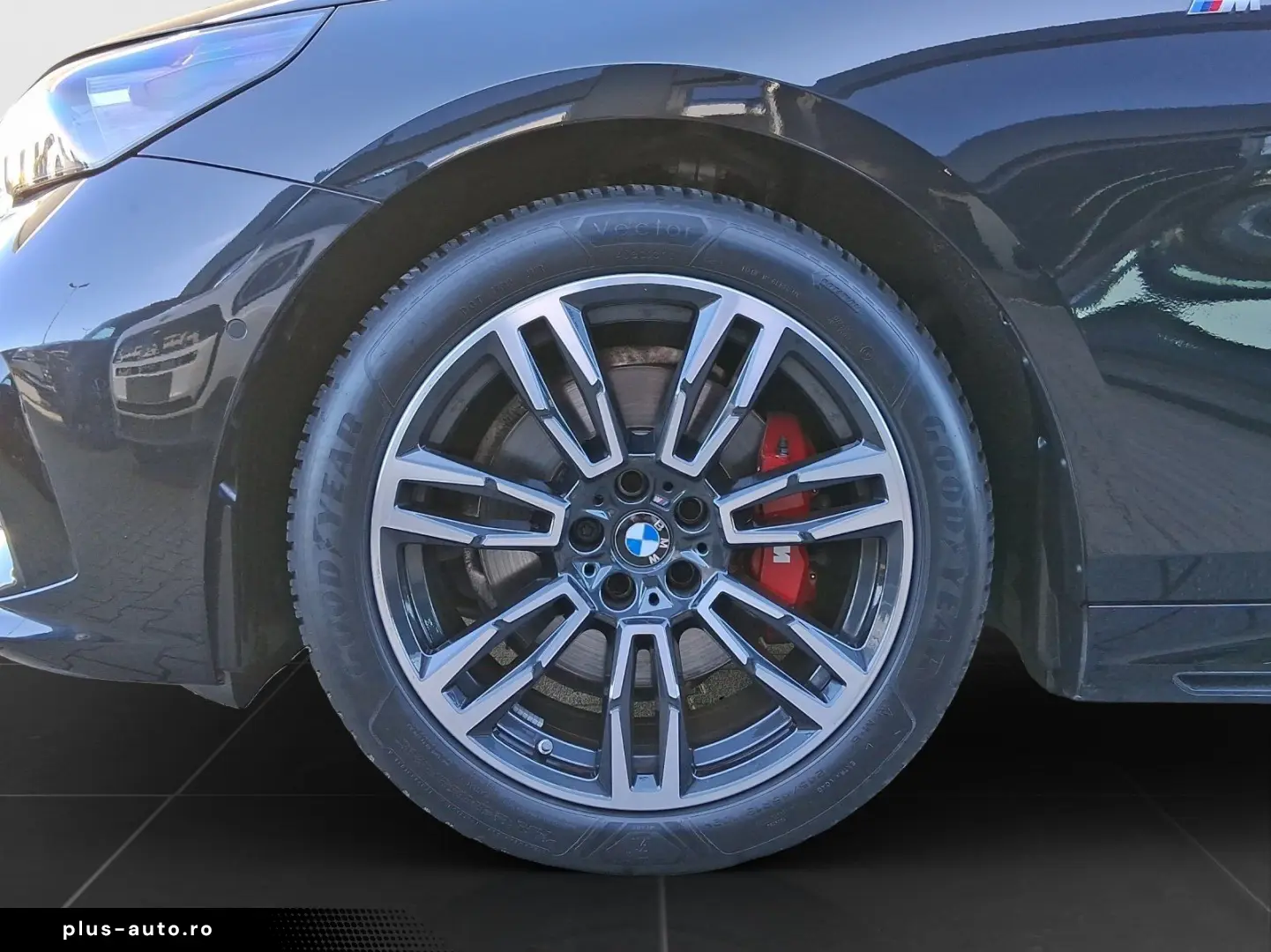 BMW 520d M Sport Pro IconicGlow DrivAss  ParkAss   S