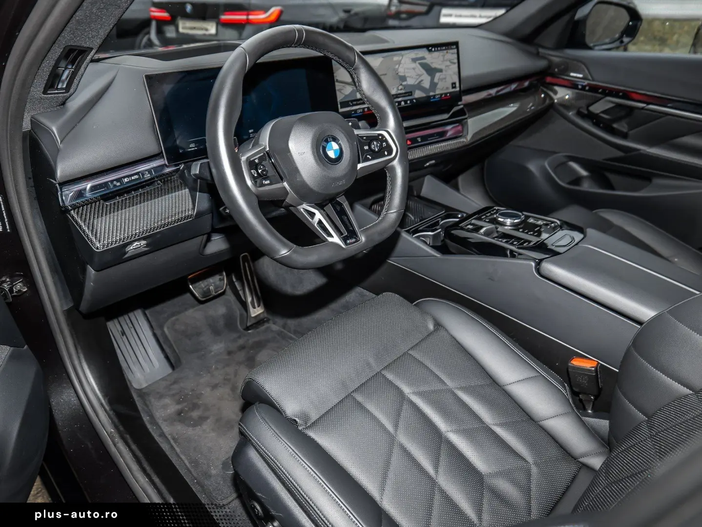 BMW 520d Limousine M Sport AHK HuD Pano DA  H K LED