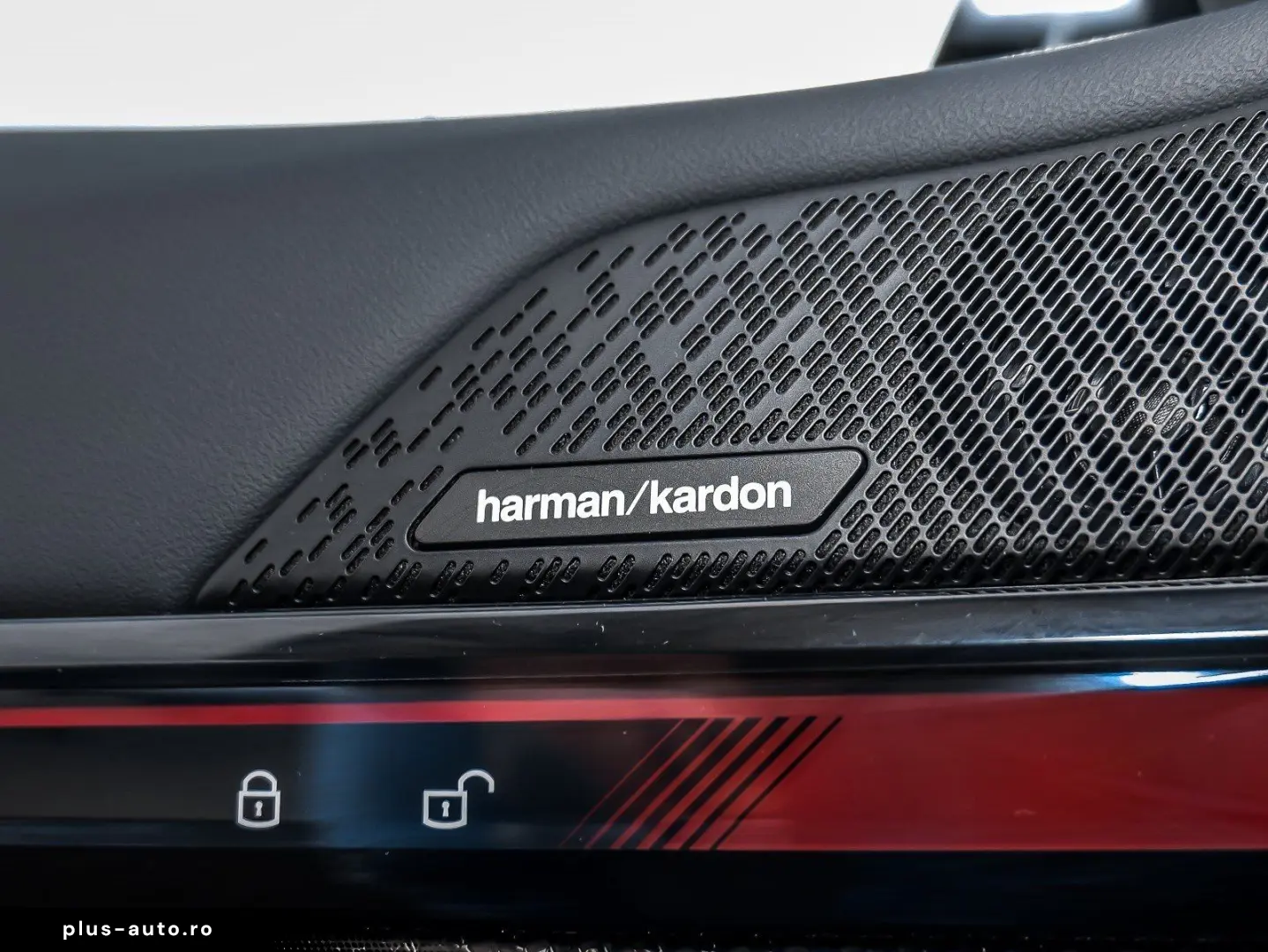 BMW 520d Limousine M Sport AHK HuD Pano DA  H K LED