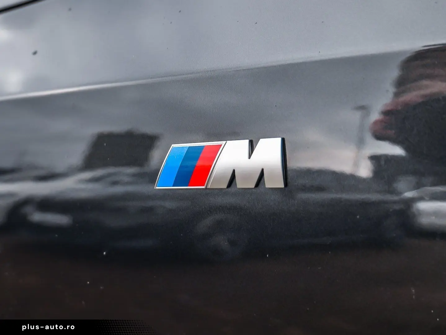 BMW 520d Limousine M Sport AHK HuD Pano DA  H K LED