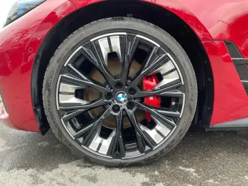 BMW i4 M50 xDrive M Sport Pro    AHK H&K HUD 360
