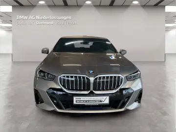 BMW 520d Limousine M Sport Standheizung AHK Kamera