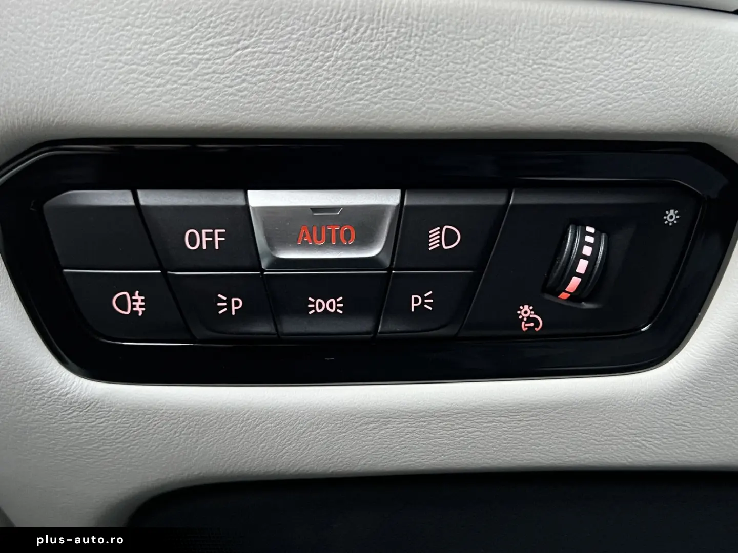 BMW 4 M440d xD HiFi Pano 360  Carplay LiveCockpit