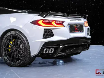 Corvette Chevrolet C8 Stingray Convertible BOSE Lifting