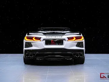 Corvette Chevrolet C8 Stingray Convertible BOSE Lifting