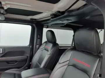 JEEP Wrangler Rubicon 2.0 T Tech.-Paket AHK