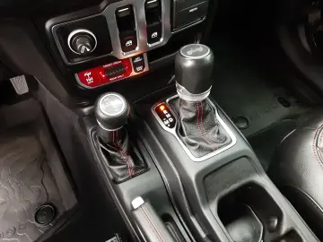 JEEP Wrangler Rubicon 2.0 T Tech.-Paket AHK