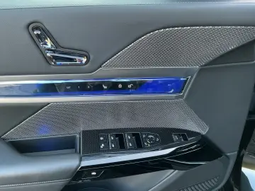 BMW 740d xDrive Limousine Massage Head-Up  Komfortzu