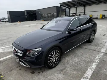 Mercedes-Benz E 400