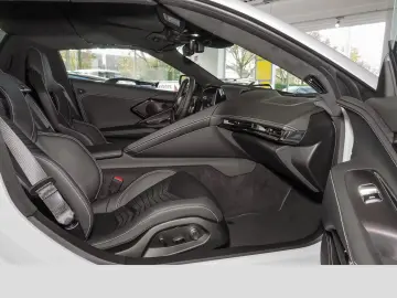 CorvetteC8 StingrayConvertible 3LT Front Lift Fully Equipped