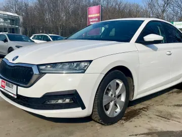 Skoda Octavia 1.5 TSI DSG Mild Hybrid Ambition