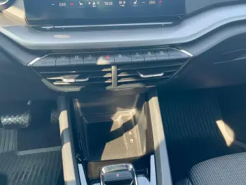 Skoda Octavia 1.5 TSI DSG Mild Hybrid Ambition