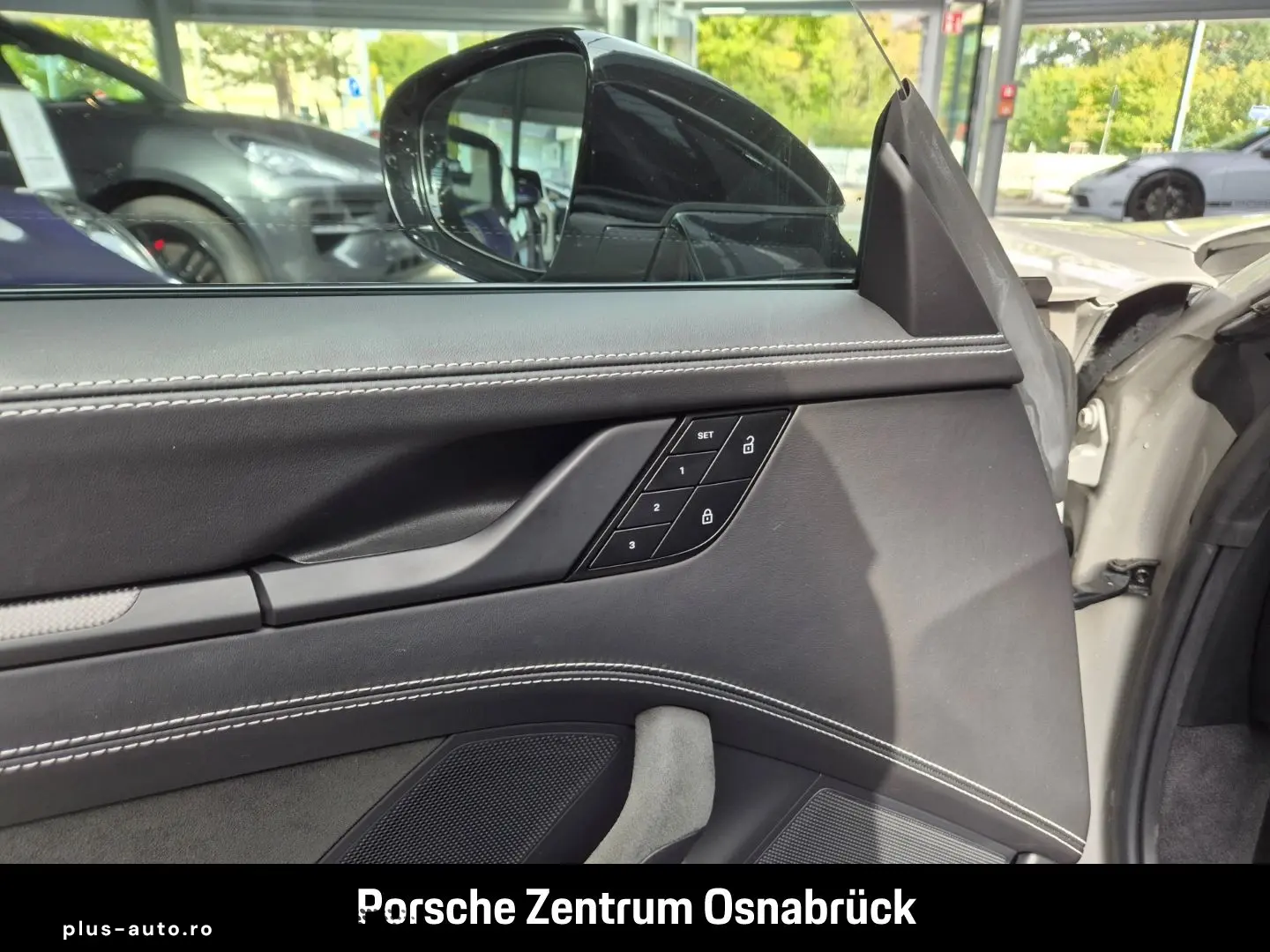 PORSCHE 992 (911) Targa 4 GTS 18-Wege BOSE Matrix Surrou