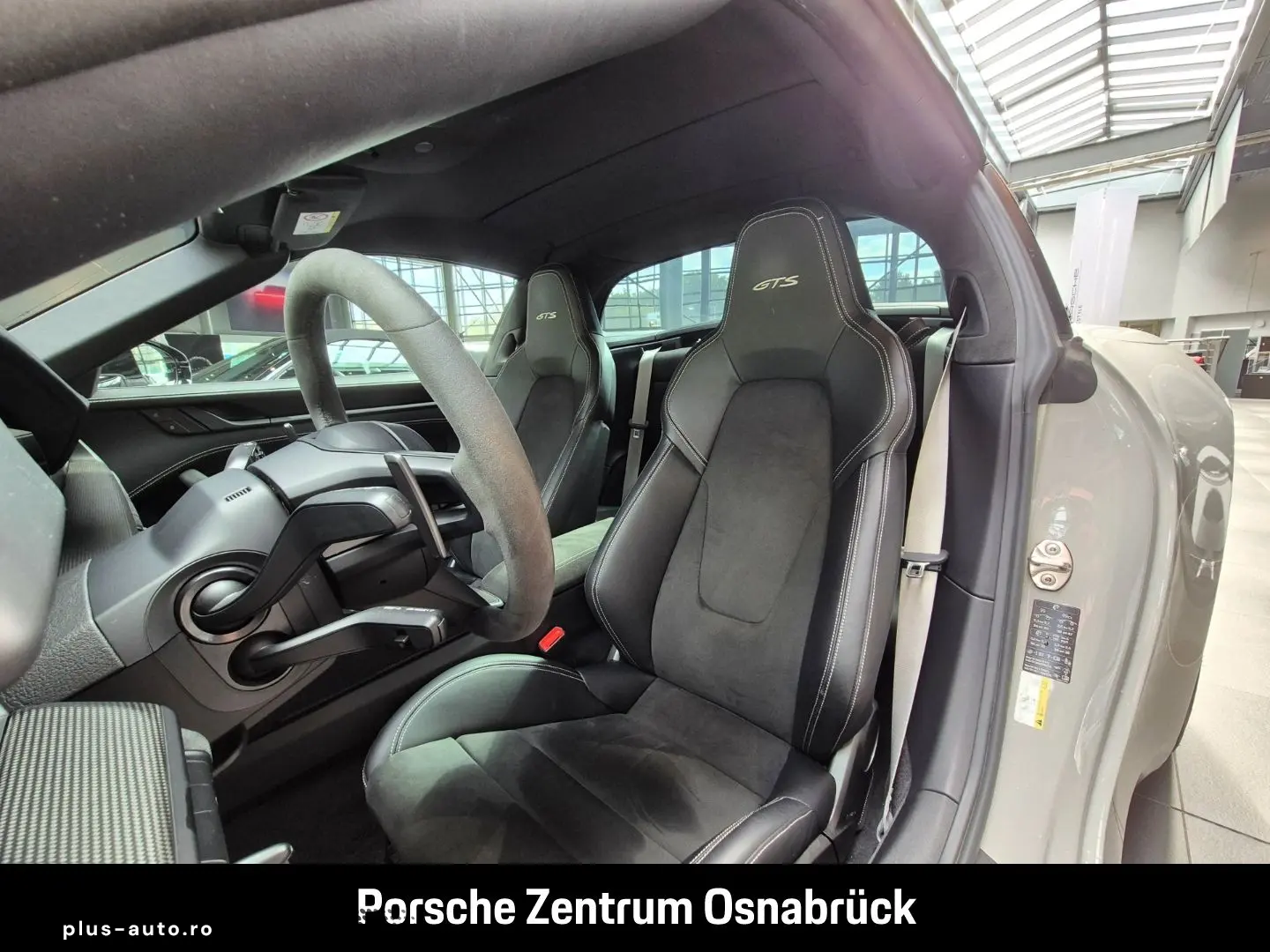 PORSCHE 992 (911) Targa 4 GTS 18-Wege BOSE Matrix Surrou