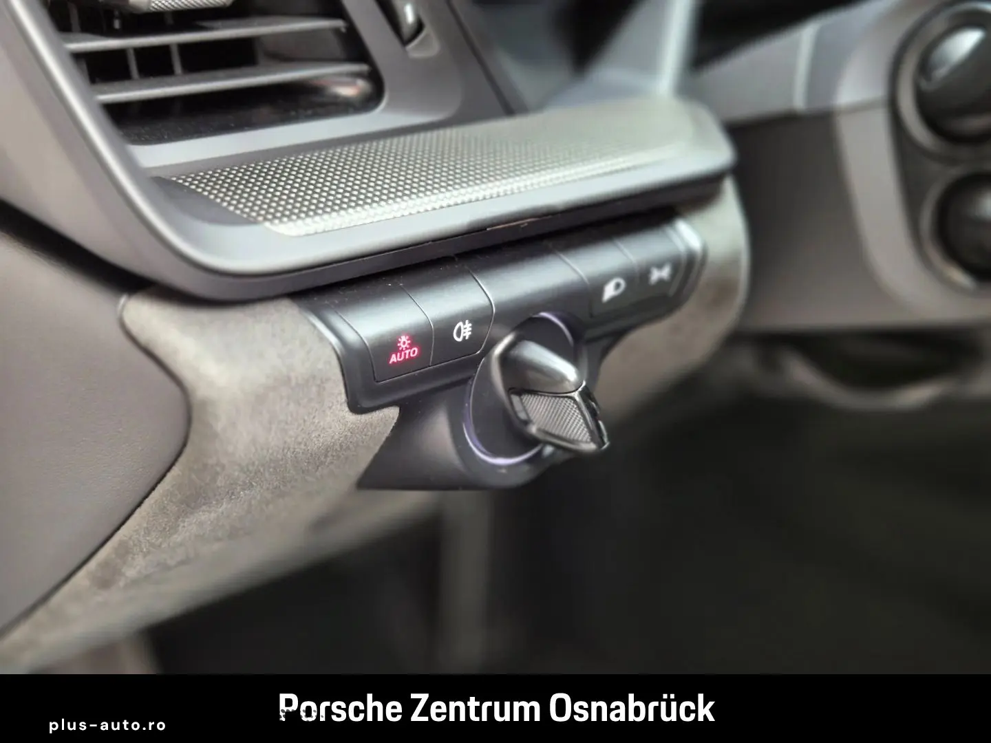 PORSCHE 992 (911) Targa 4 GTS 18-Wege BOSE Matrix Surrou