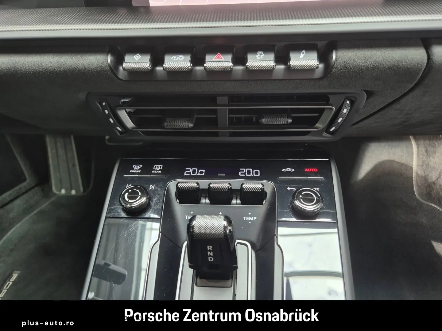 PORSCHE 992 (911) Targa 4 GTS 18-Wege BOSE Matrix Surrou