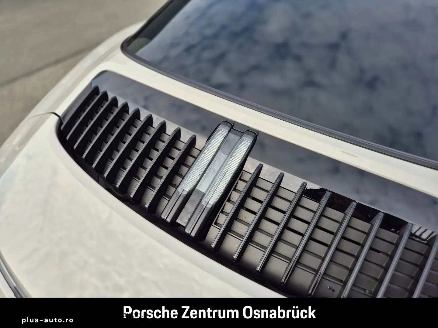 PORSCHE 992 (911) Targa 4 GTS 18-Wege BOSE Matrix Surrou