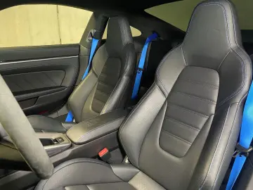 PORSCHE 992 (911) Turbo S   Burmester   Sitzbelüftung