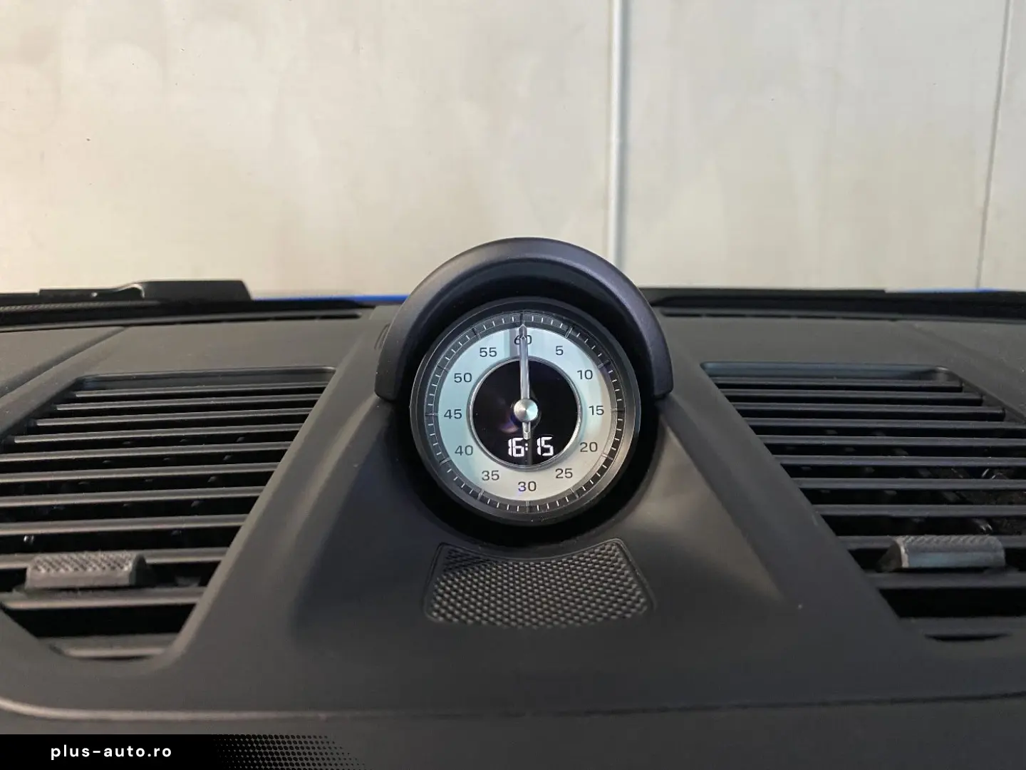 PORSCHE 992 (911) Turbo S   Burmester   Sitzbelüftung