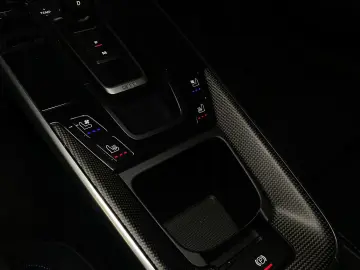 PORSCHE 992 (911) Turbo S   Burmester   Sitzbelüftung