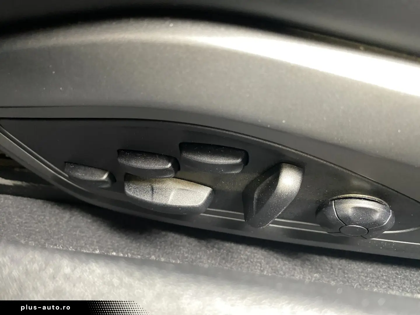 PORSCHE 992 (911) Turbo S   Burmester   Sitzbelüftung