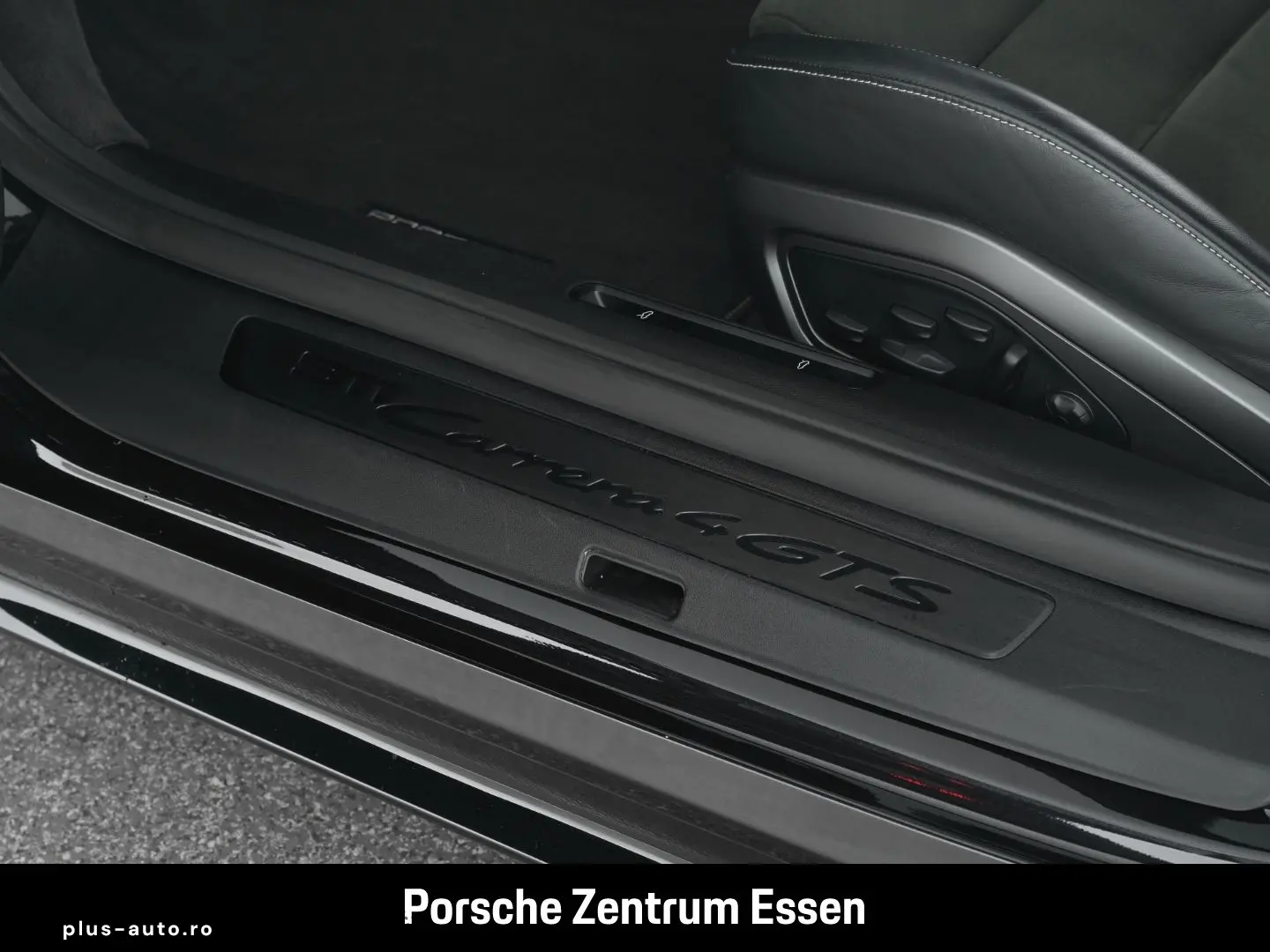 PORSCHE 992 Carrera 4 GTS Cabriolet   Memory Sitze   360